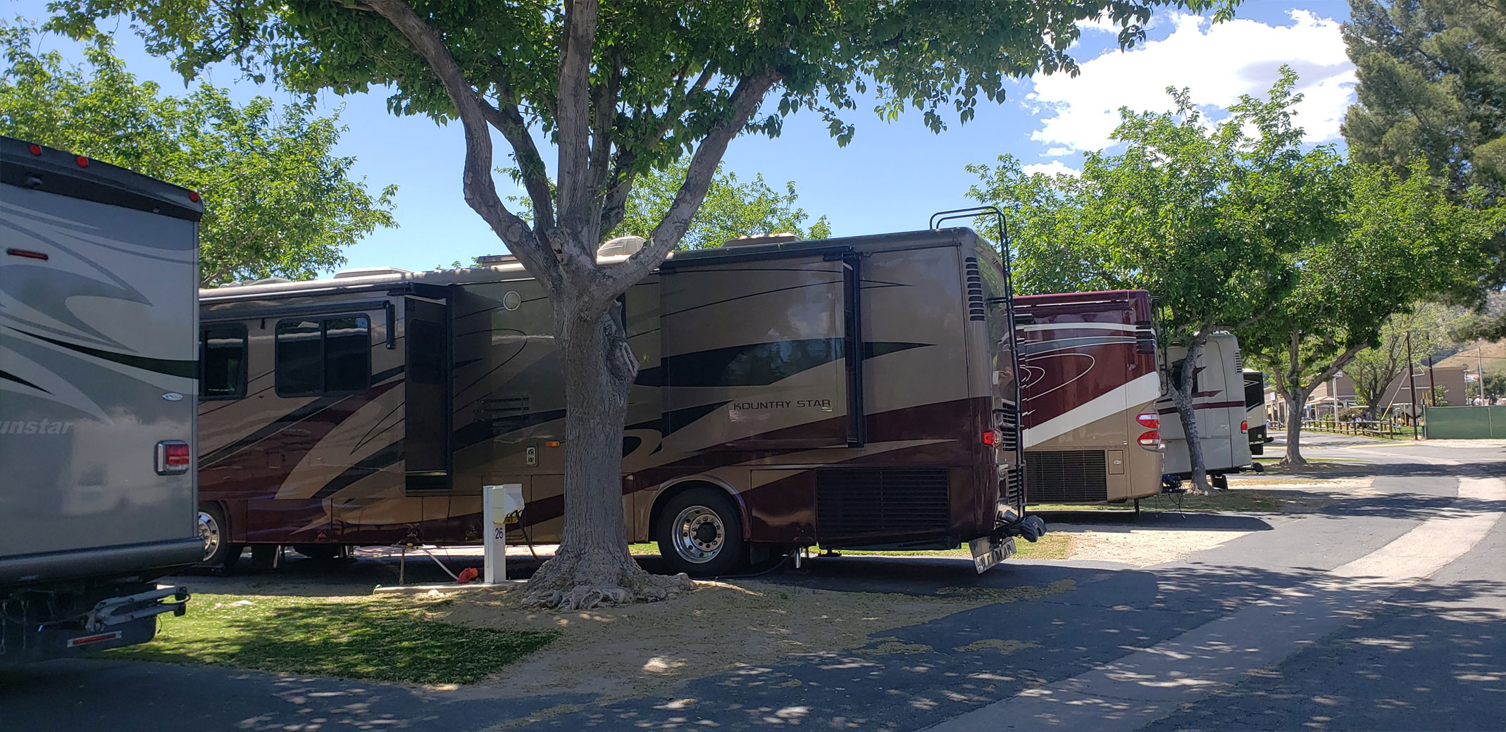 Castaic Lake RV Park Clean, quiet, and friendly RV Park for family and retirees.